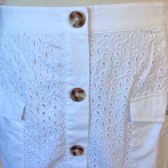 Isaac Mizrahi Live Embroidered Eyelet Button Up Ruffled Hem Skirt Size 28W White - Picture 7 of 14